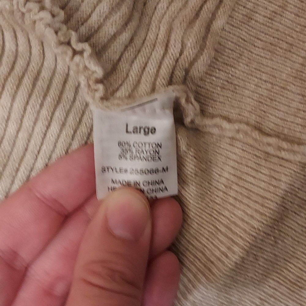 Cream Cardigan - Picture 6 of 6